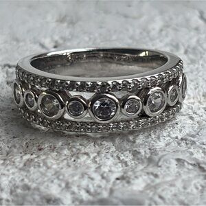 Elegant Sterling Silver and Cubic Zirconia Ring